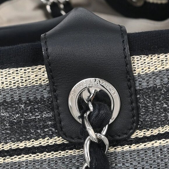 Chanel Gray Canvas Medium Deauville 2way Tote Bag - Picture 4 of 10